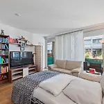 2-Zimmer Wohnung, Im Zentrum, Garage, Terrasse